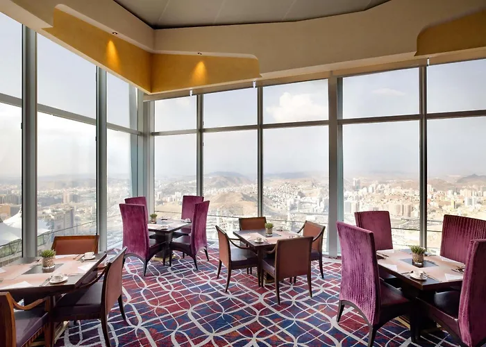 Makkah Clock Royal Tower, A Fairmont Hotel La Mecque