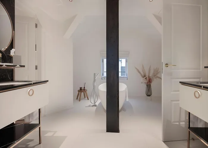 Maison Colbert Member Of Melia Collection Notre-Dame Paris