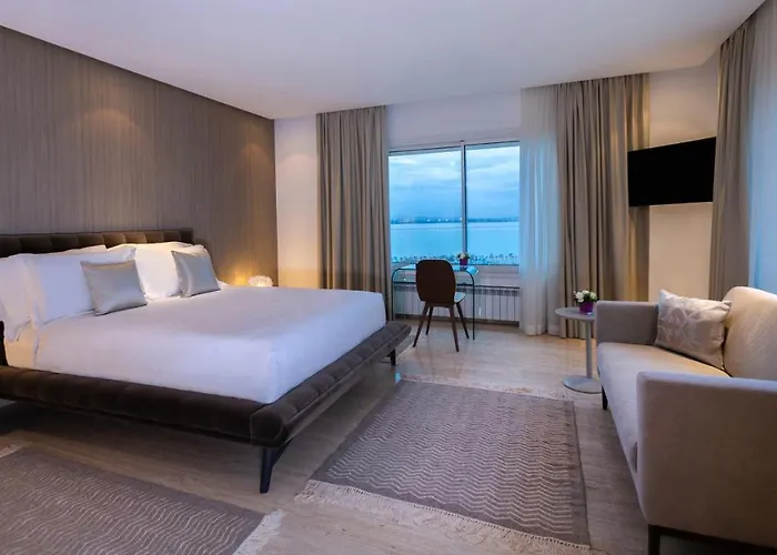 Adam Hotel Suites Tunis